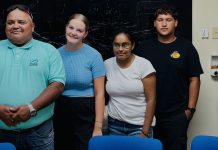 Raymundo Figaroa na e hobennan di e Conseho Hubenil di 131 Aruba: ‘Usa piedra, usa droga, ta kita bo paz’