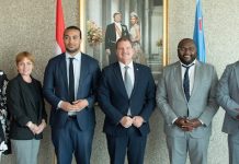 Premier Mike Eman a reuni cu Comision di Relacionnan den Reino di Tweede Kamer; Aruba ta cla pa asumi un rol activo den region y den Reino