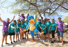 Bo tabata den airplane mode? Aruba Doet ta aki!