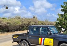 Detencion di hende indocumenta