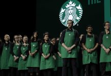 Mas di mil barista di Starbucks ta welga contra codigo di bistimenta nobo