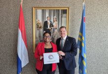 Ombudsman: Normanan di conducta apropia ta forma e base riba cual un keho ta ser evalua