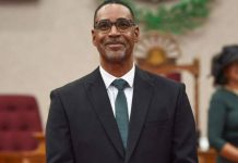 Parlamentario Clifford Heyliger (AVP) preocupa pa situacion entre WEB y Utilities; Ta papia di posibel retiro di director Koolman di WEB