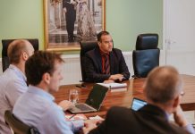 Cuadro regulatorio pa establece prijs di electricidad den preparacion