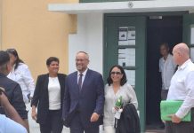 De Meza no a haya loke e tabata kier: Hues no por interveni den su proceso di nombramento como minister