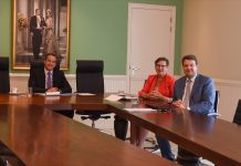 Minister di Finanzas a discuti implementacion di Rijkswet riba supervision financiero cu CAft