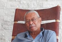 Johnny Keneth Simoons