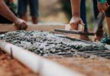 Studiantenan profesional trahando pa haya salario minimo pa hoben