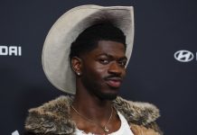 Lil Nas X deteni pa ataca polis mientras e tabata cana sunu riba caya