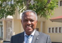 Minister Dowers ta lamenta mal informacion di presidente di SPA