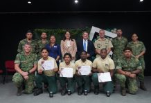 Minister di Asuntonan Social a entrega certificado final na cursistanan di grupo SVT-18