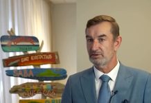 Secretario di Estado Van Marum ta bishita Aruba pa prome biaha