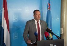 Minister di Finanzas, Geoffrey Wever: Uitvoeringsrapportage di prome kwartaal ta mustra economia di Aruba “miho di loke a proyecta”