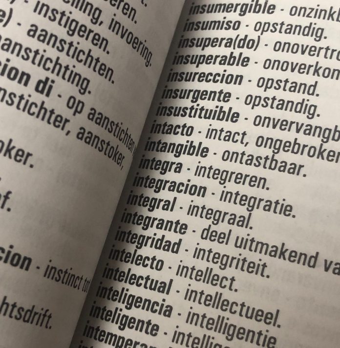 Con lenguahe ta hunga un rol importante den proceso di integracion social di inmigrantenan na Aruba 2