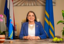 Minister Wyatt Ras ta ilustra cu Inspeccion di Salud Publico ta atende cu keho; No a para ningun plan di DOZ pa structura cuido di hende mayor