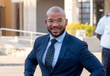 Minister di Finanzas Javier Silvania ta renuncia den medio di disputa cu ontvanger; E ta regresa Parlamento