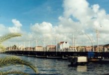 Representacion Hulandes ta haci donacion di 250 mil euro anualmente na proyectonan social na Aruba, Corsou, y Sint Maarten