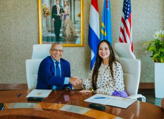 Centro Education USA estableci na Aruba