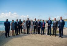 Gobierno ta tuma decision di cera refineria y impulsa futuro sostenibel