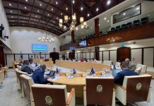 Parlamento di Corsou a tene debate fuerte tocante scandal di Departamento di Impuesto