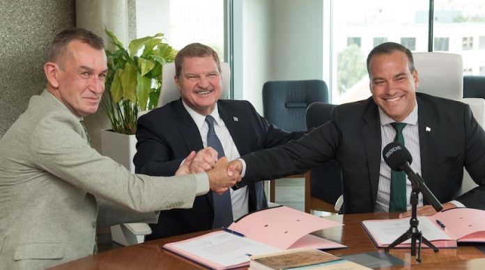 A pesar di logra avancenan significante, retonan ta persisti (1)