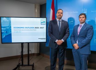Segun minister Geoffrey Wever: Aruba su economia lo crece mas cu a proyecta