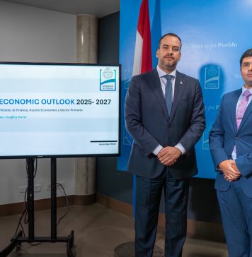 Segun minister Geoffrey Wever: Aruba su economia lo crece mas cu a proyecta
