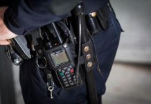 OM a entrega citacion contra sospechoso den caso New York