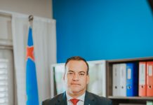 Minister Geoffrey Wever (Futuro): A duna 241 permiso pa negoshi nobo den di cuater kwartaal di 2025 GEOFFREY WEVER