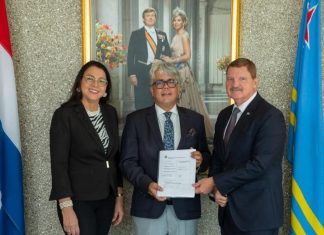 Prome Minister Eman y Minister Wyatt-Ras ta anuncia dos ley historico; Cuido mas structural pa hende grandi y muchanan vulnerabel