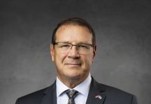 Discurso di Aña Nobo di Gobernador di Aruba: “Kico realmente – concretamente – nos ta desea pa otro como ser humano, como residente di Aruba?” GOBERNADOR ALFONSO