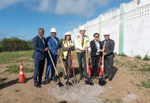 Minister Arthur Dowers a atende groundbreaking di prison Pointe Blanche na Sint Maarten