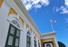 Minister di Exterior Hulandes ta bisa cu islanan ABC por ta anfitrion di negociacionnan cu Venezuela