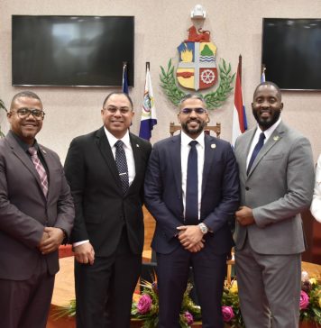 Eduard Pieters (PPA): “Ta yega ora cu e reunionnan di Tripartite mester tin resultado concreto”