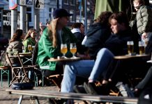 Residentenan Hulandes tin menos confiansa den otro; Specialmente entre esnan cu nivel di educacion mas abao