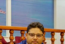 Parlamentario John Hart di AVP: Iregularidad serio den pago di FASE y actividad ilegal mester bin dilanti lo mas pronto posibel