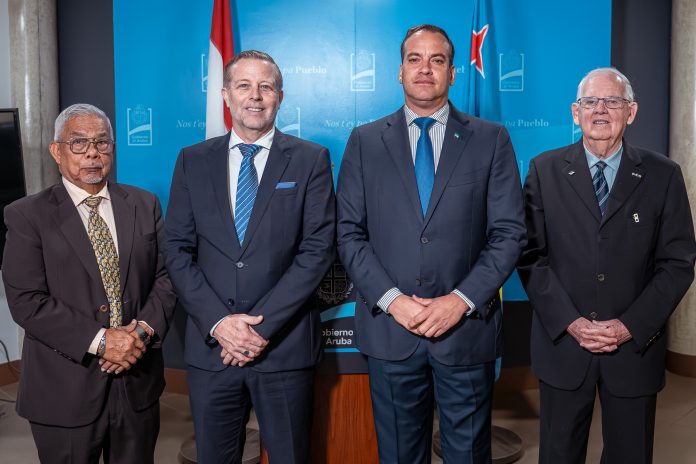 Minister Geoffrey a nombra Thomas Domhoff como presidente nobo di banco central