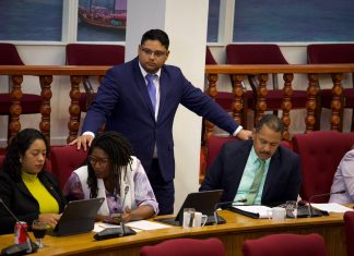 Mocion di fraccion AVP riba Ley di Pensioen General pa sector priva ta impulsa gobierno pa accion