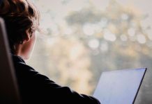 Dos tercera parti di adulto hoben a mira pornografia violento, hopi biaha como mucha