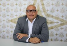 Entre Regla y Realidad: Un Analisis di e Rapport di Algemene Rekenkamer Aruba (2020); Pa: Parlamentario Edgard Vrolijk