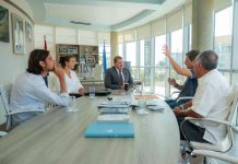 Entrega di dos publicacion enfoca riba balor di conocemento botanico y tradicion medicinal