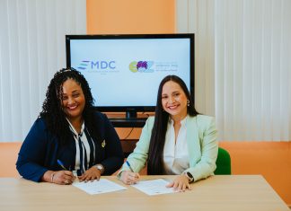 Gobierno ta firma convenio cu EOZ Bonaire pa fortalece cuido di studiante y baha tempo di espera na MDC Aruba