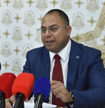 Parlamentario Eduard Pieters (PPA): “BBO ta castiga pueblo y Gobierno no ta actua”