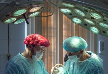 Tribunal na Amsterdam ta castiga ciruhano pa yama asistente “burico”