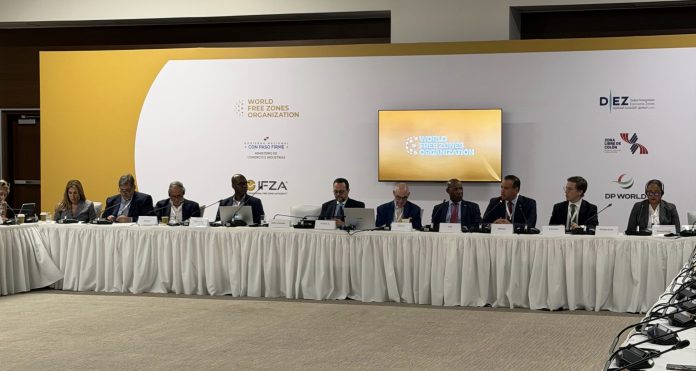 Aruba ta fortalece su posicion den e red global di Free Zone y inversion