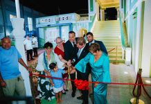 Minister Geoffrey Wever: Cu apertura di Cas Veneranda, nos ta celebra un logro pa cu e revitalisacion di centro di Oranjestad