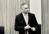 Parlamentraio Dangui Oduber: “Cu un surplus di 500 miyon florin, Gobierno ta pone un miserabel 3.5 miyon florin pa asfalt!”
