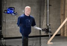Drone pa combati tirador den scol? Un compania di Merca ta bisa cu si