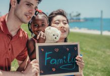 Dia Internacional di Famia: E balor di famia den e sociedad Arubiano moderno