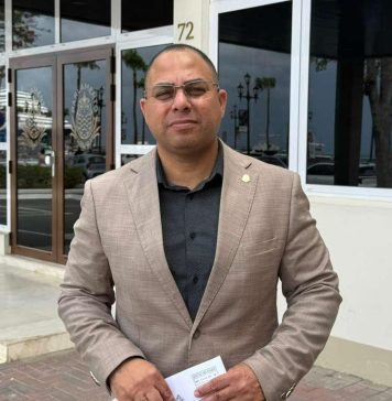 Segun comunicado; Eduard Pieters: “Ta inaceptabel cu un Presidente di Parlamento kier manipula y mal informa pueblo tocante Rijkswet HOFA”